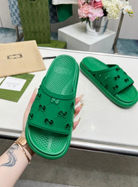 Guc slides pre-order (ships in @ 3 weeks)